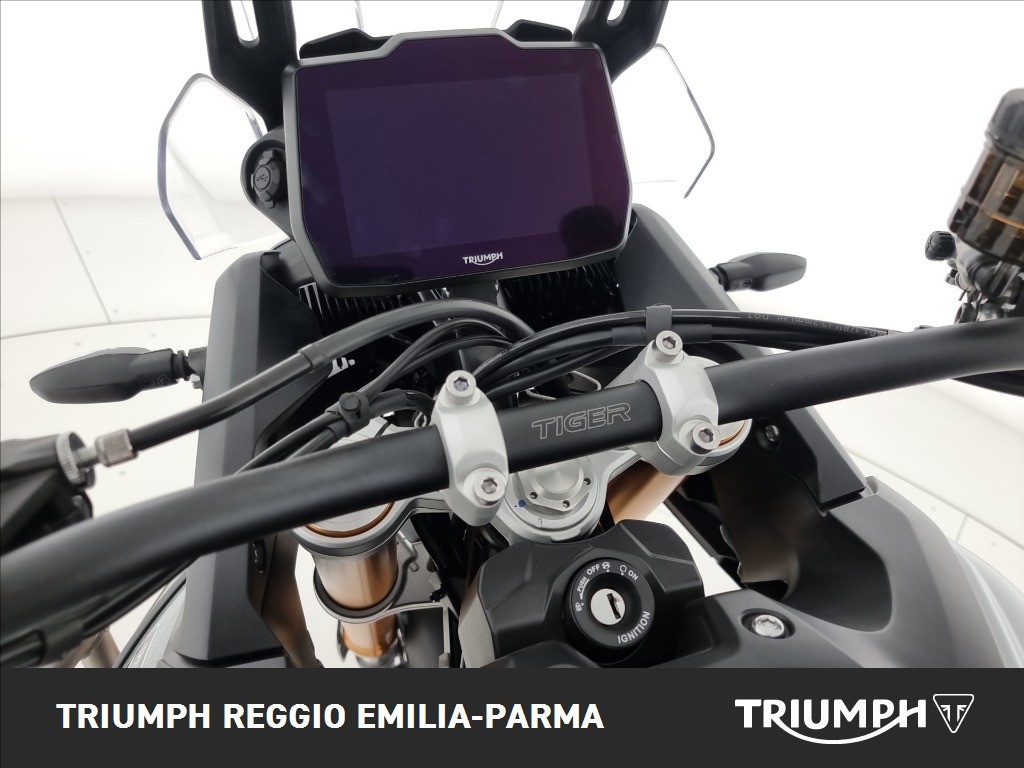 TRIUMPH Tiger 900 Desert Edition