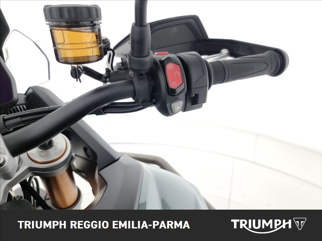 TRIUMPH Tiger 900 Desert Edition