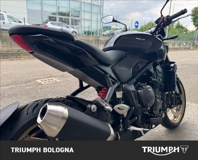 TRIUMPH Trident 800 Jet Black Abs