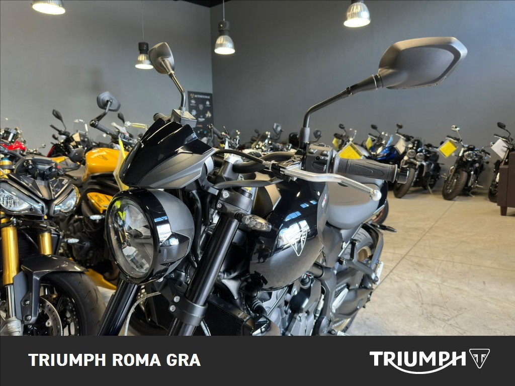 TRIUMPH Trident 800 Jet Black Abs