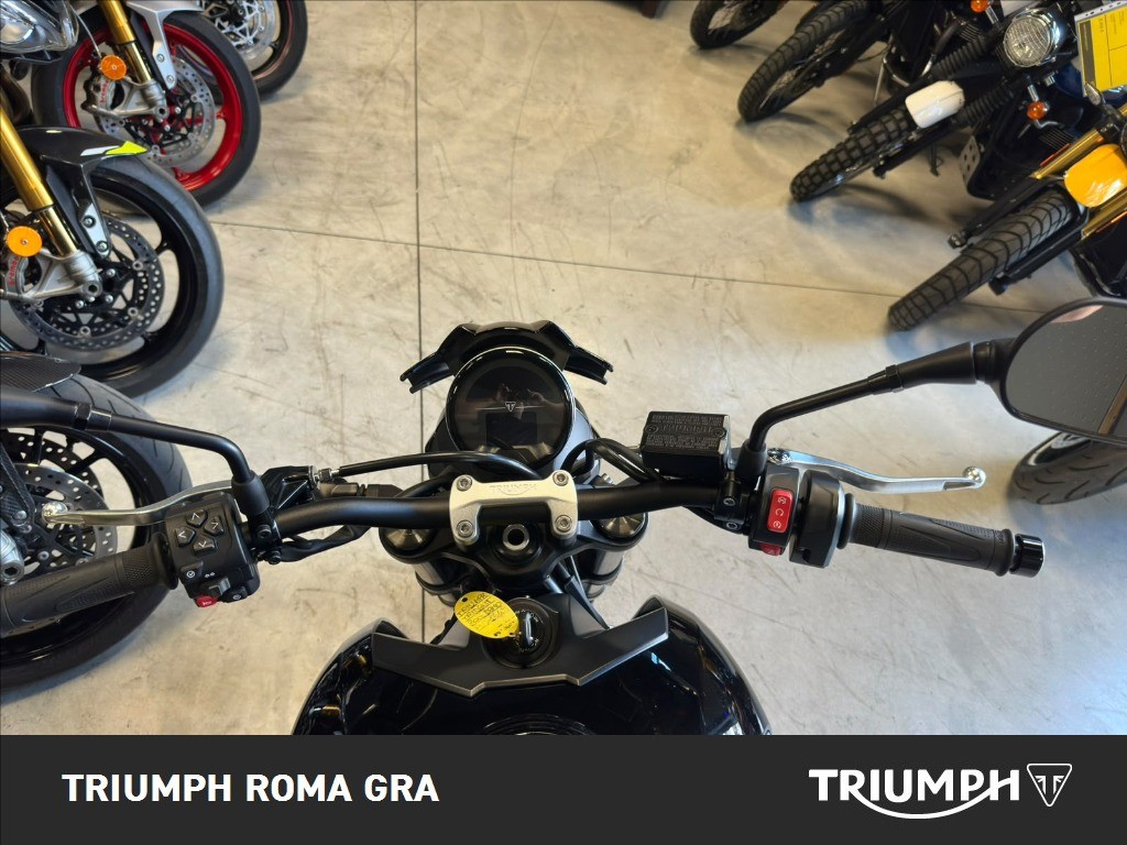 TRIUMPH Trident 800 Jet Black Abs