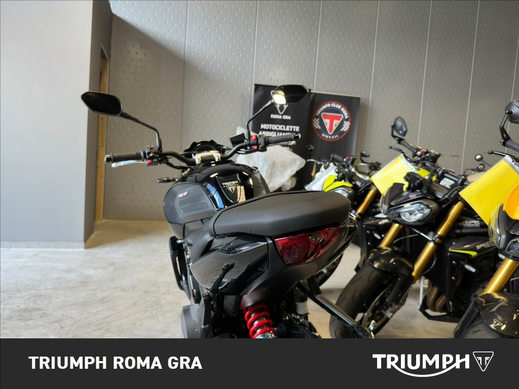 TRIUMPH Trident 800 Jet Black Abs