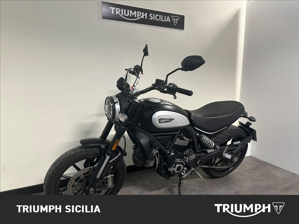 DUCATI Scrambler 800 Icon Dark #5
