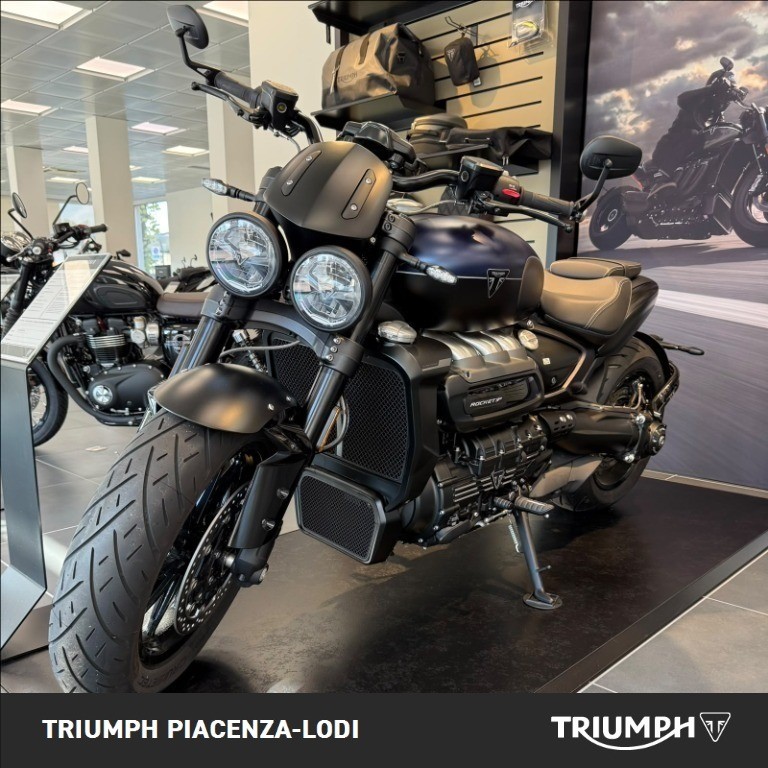 TRIUMPH Rocket III 2500 Storm R