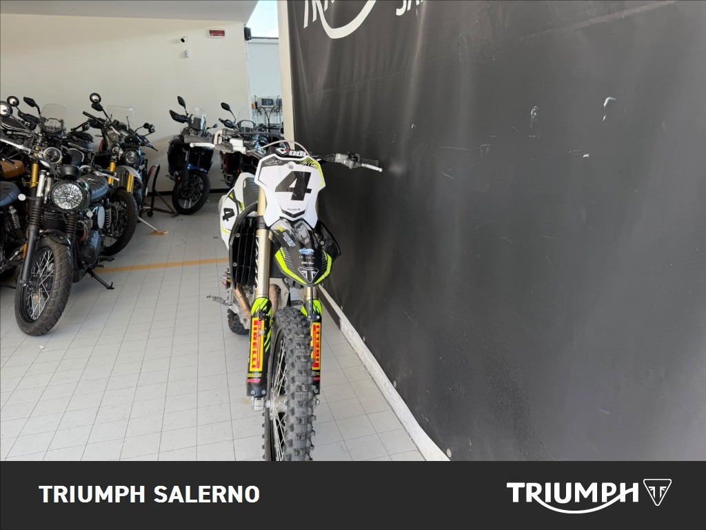 TRIUMPH TF 450 RC Abs