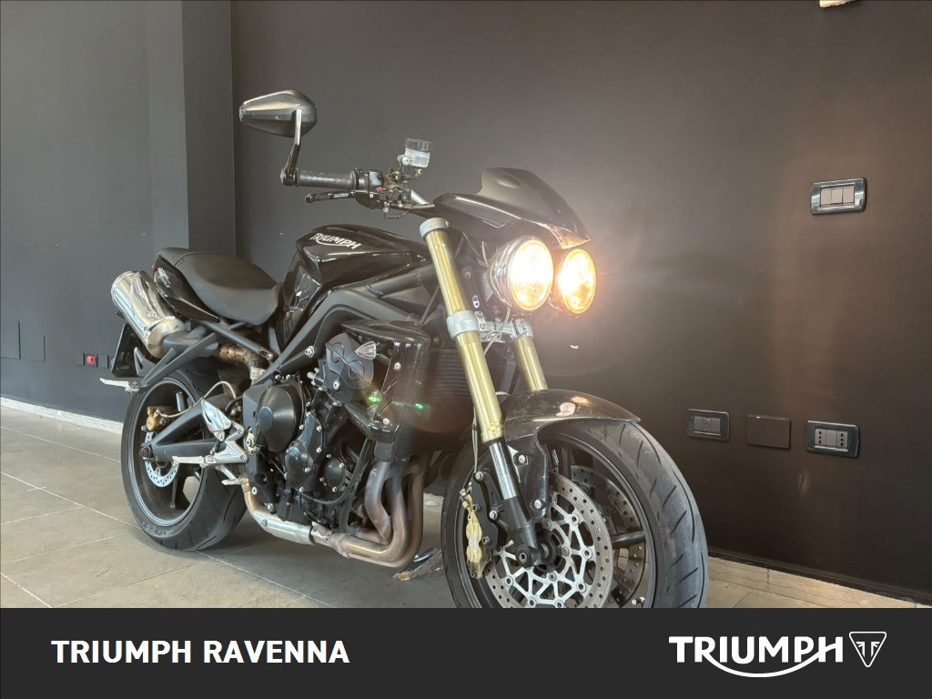 TRIUMPH Street Triple 675 R
