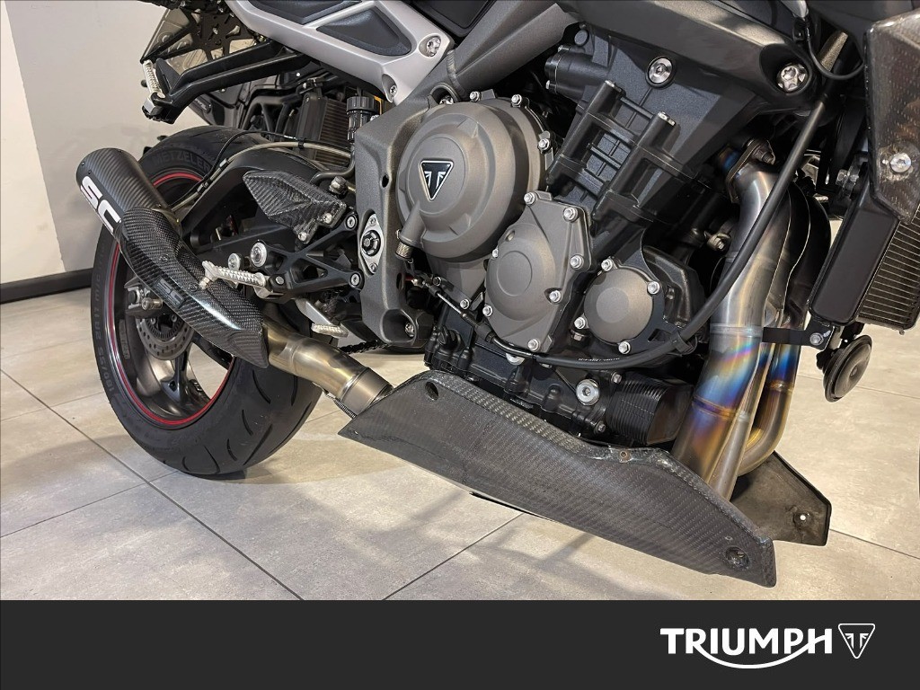 TRIUMPH Street Triple 765 R