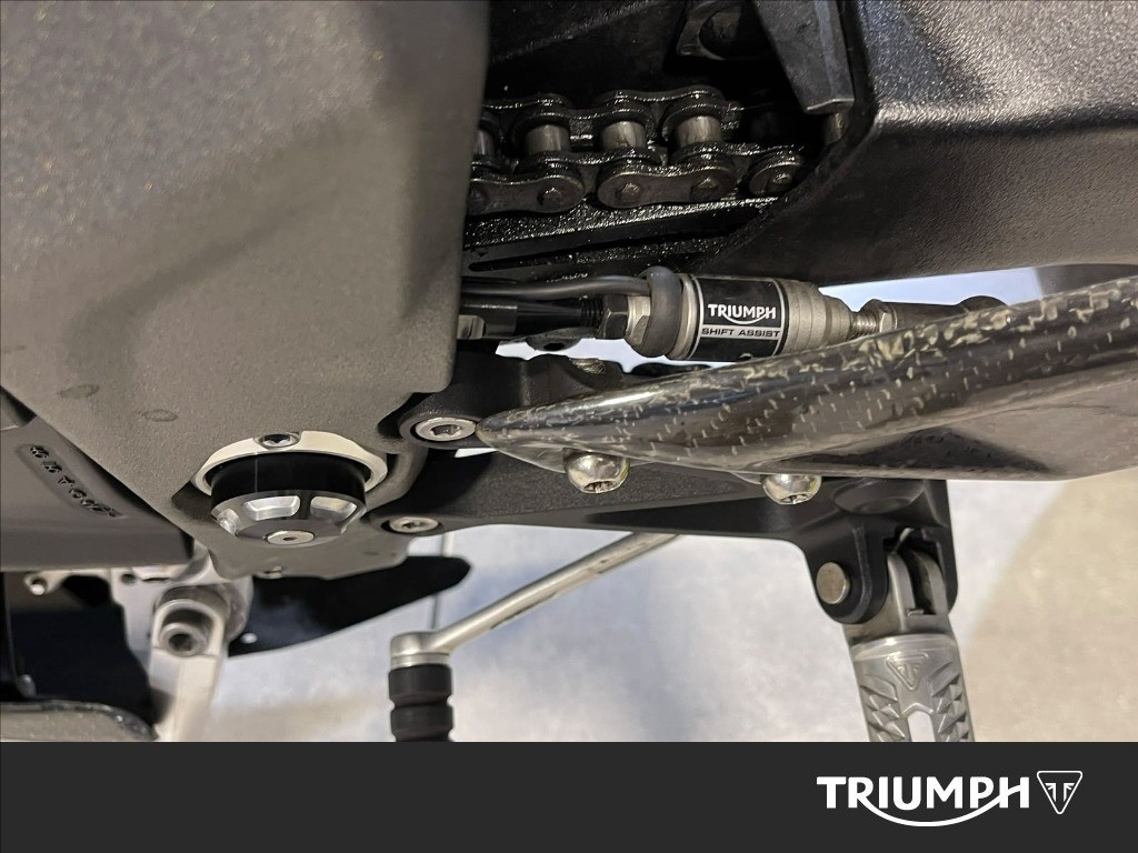 TRIUMPH Street Triple 765 R