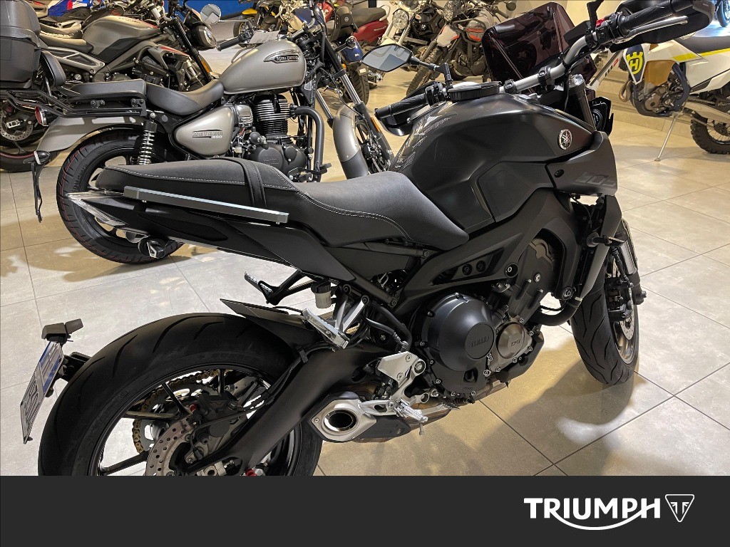 YAMAHA MT-09 850 Abs