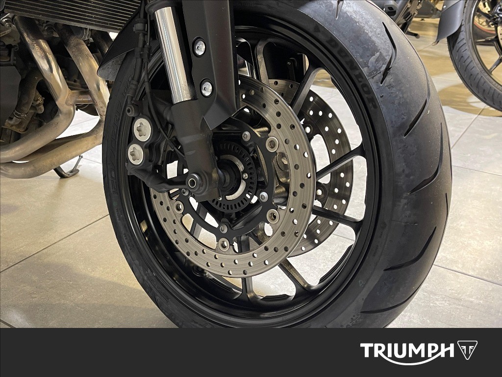 YAMAHA MT-09 850 Abs