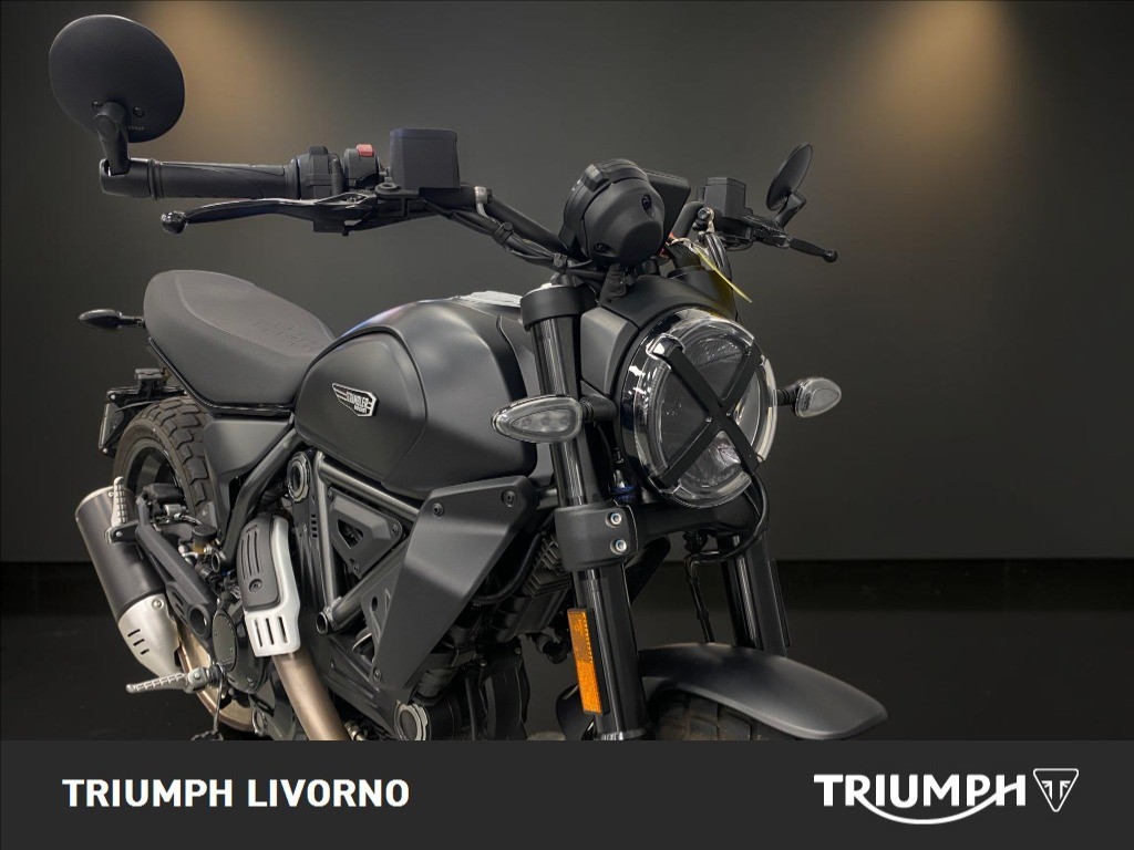 DUCATI Scrambler 800 Icon Dark