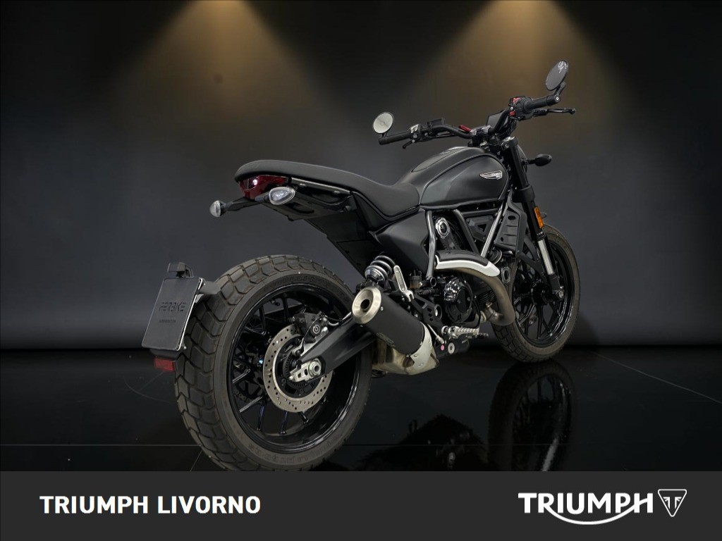 DUCATI Scrambler 800 Icon Dark