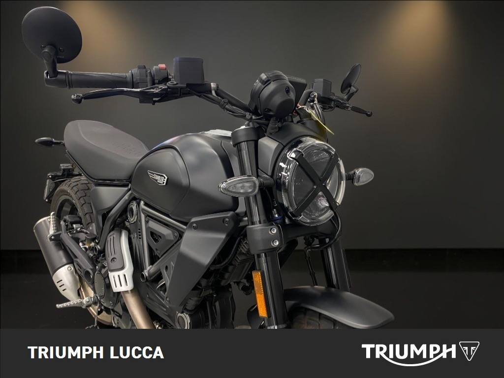 DUCATI Scrambler 800 Icon Dark