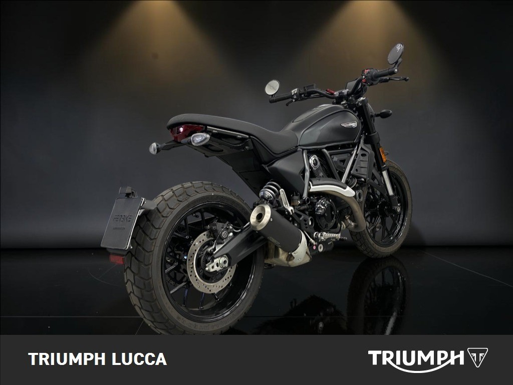 DUCATI Scrambler 800 Icon Dark