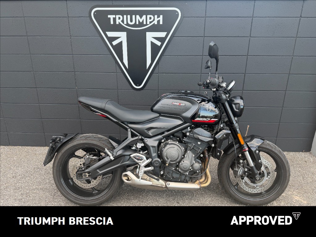 TRIUMPH Trident 660 Jet Black Abs