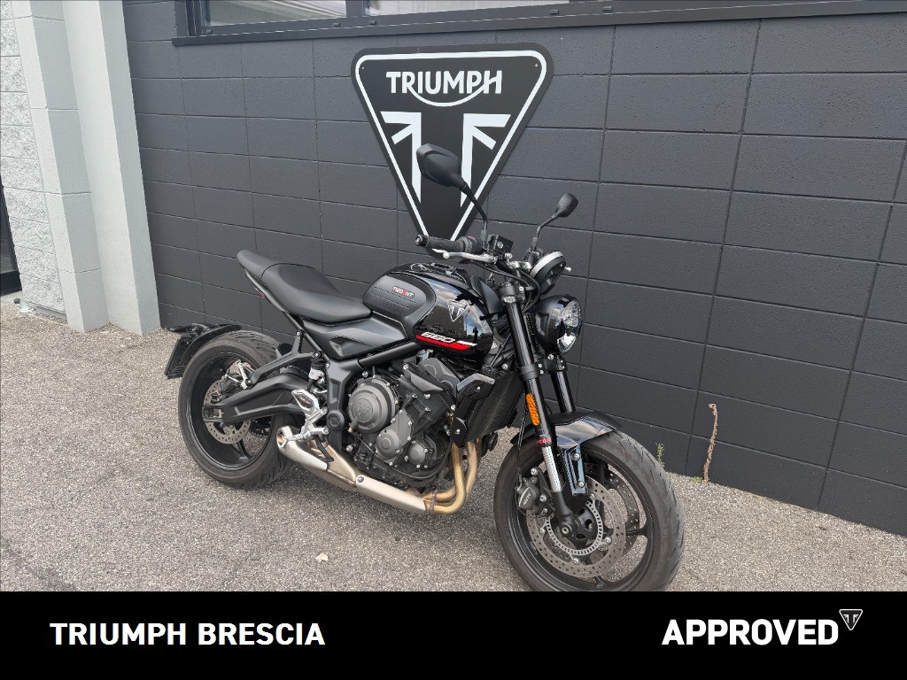 TRIUMPH Trident 660 Jet Black Abs