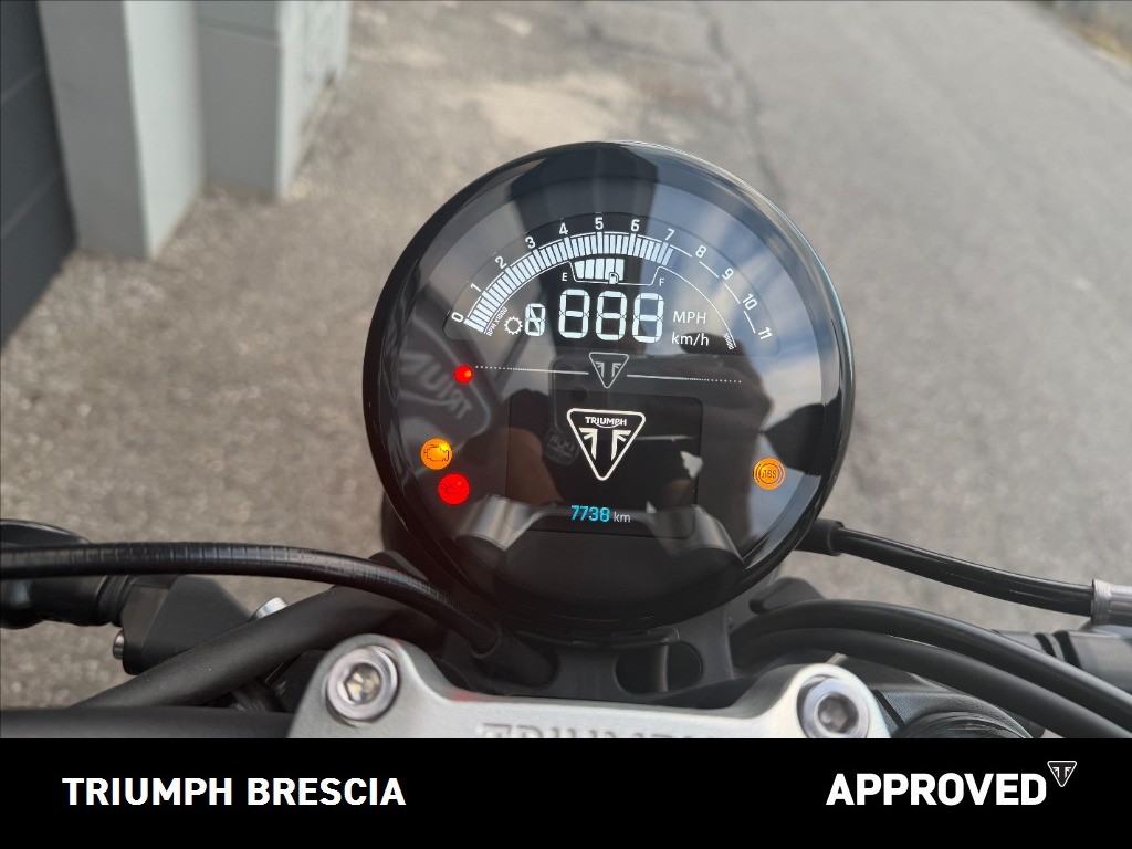 TRIUMPH Trident 660 Jet Black Abs