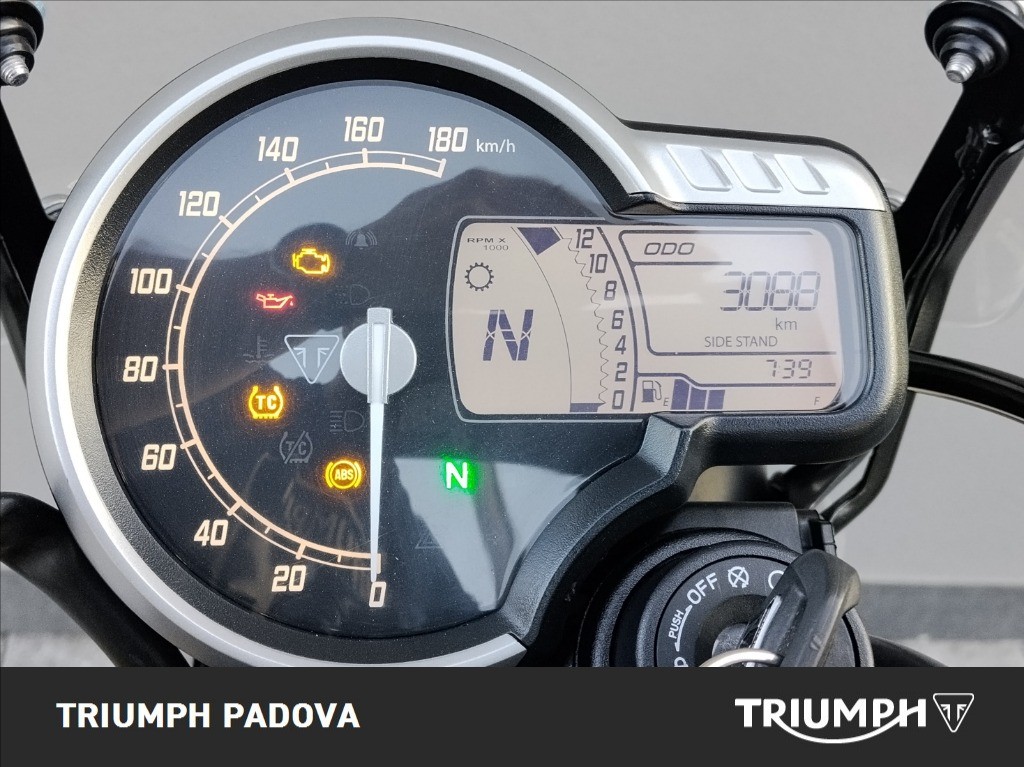 TRIUMPH Speed 400 Abs