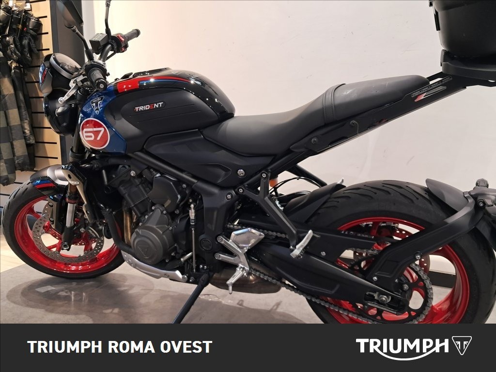 TRIUMPH Trident 660 Triple Tribute Abs