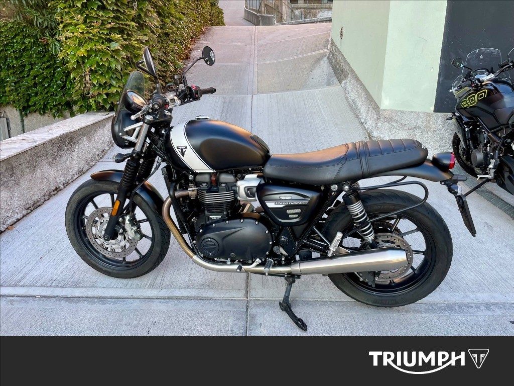 TRIUMPH Speed Twin 900 Abs #4