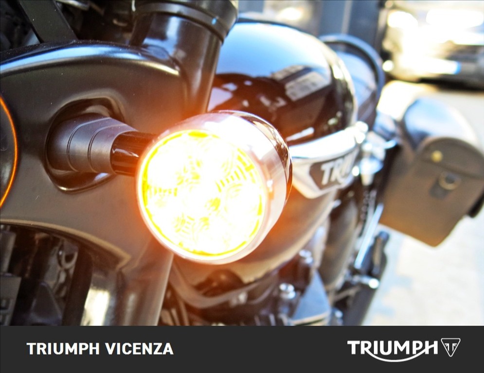 TRIUMPH Bonneville 1200 T120 Black Abs