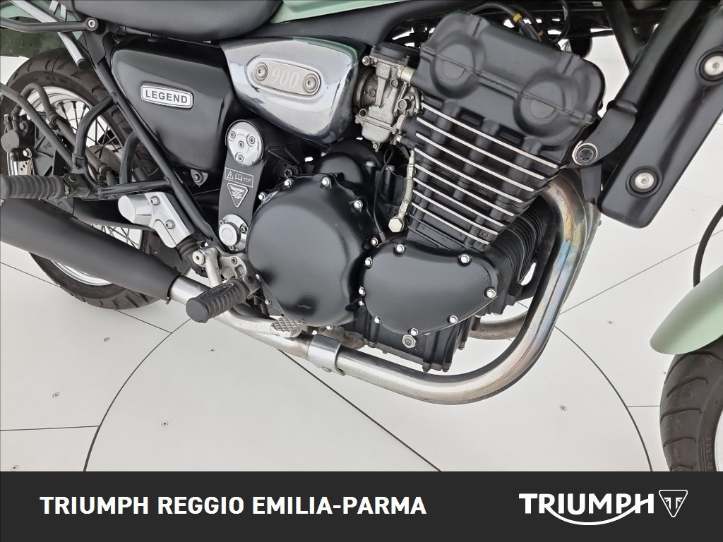 TRIUMPH Legend 900 TT 