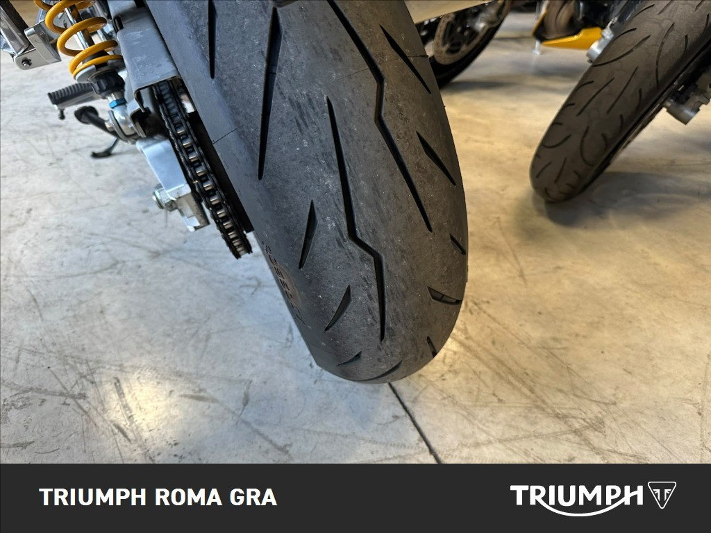 YAMAHA XJR 1300 