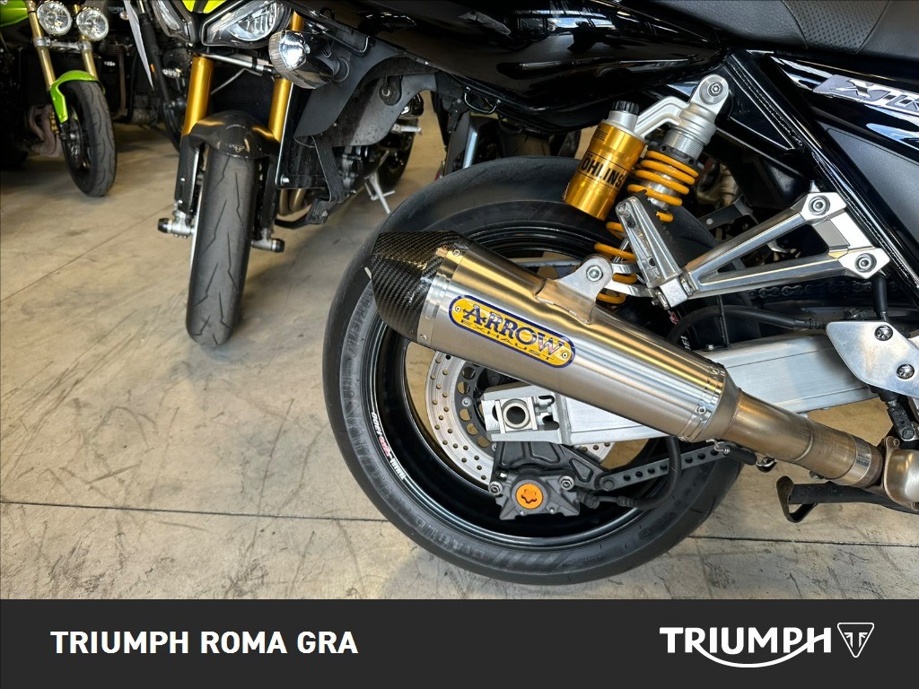 YAMAHA XJR 1300 
