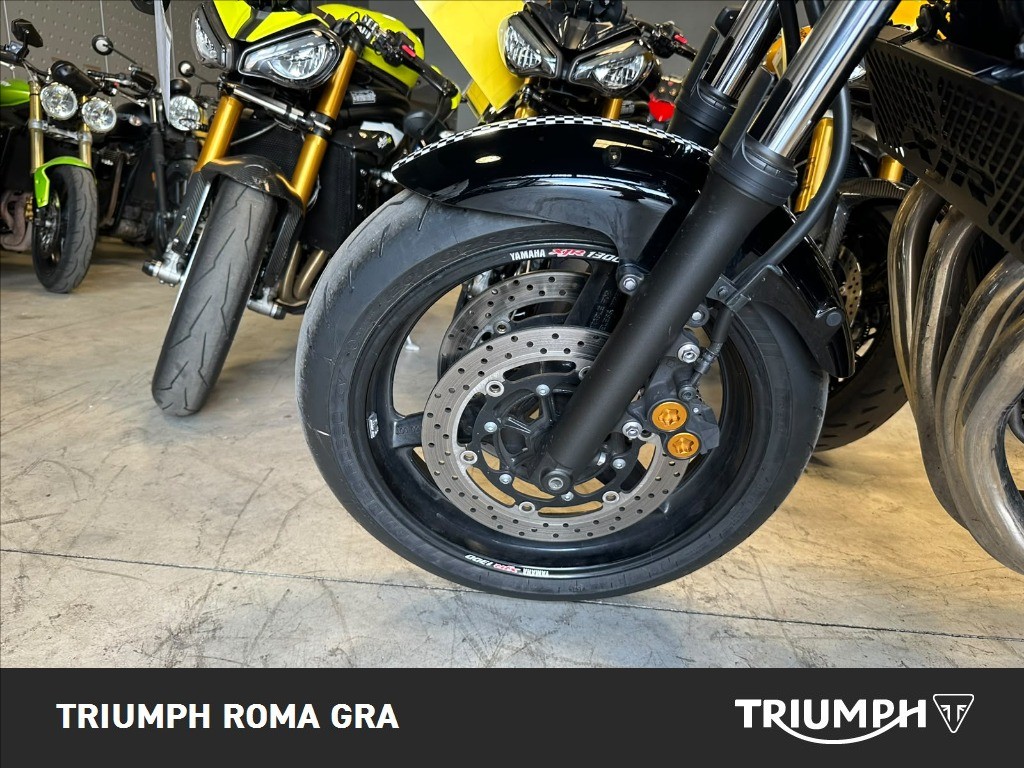 YAMAHA XJR 1300 