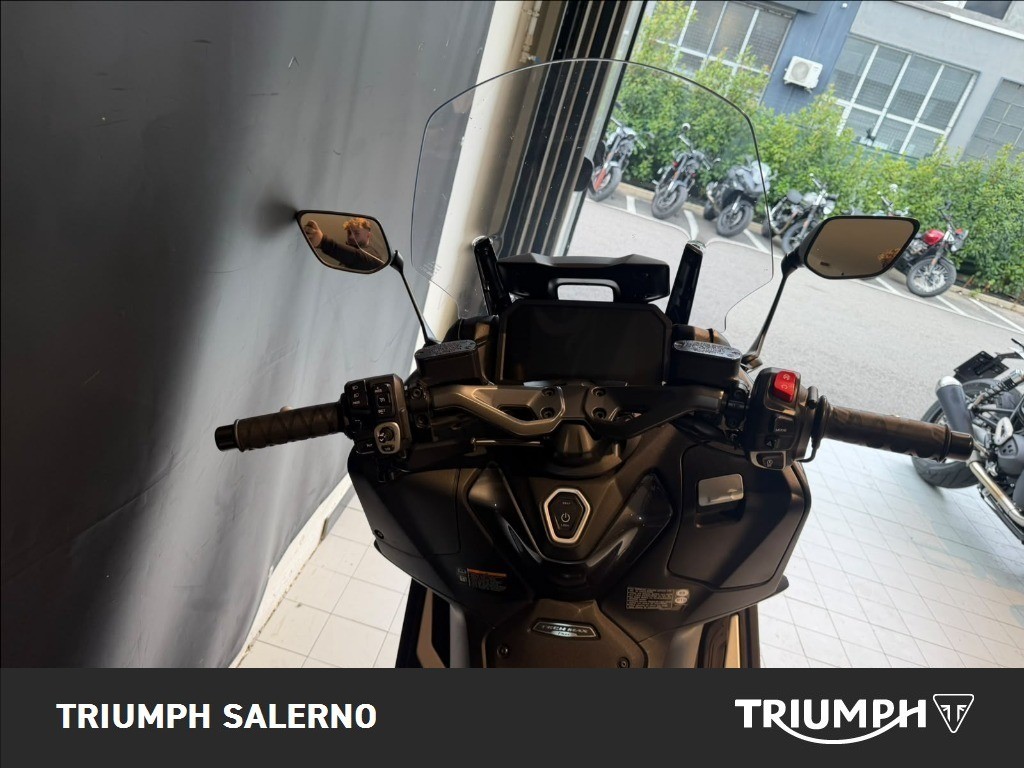 YAMAHA T-Max 560 Tech Max Abs