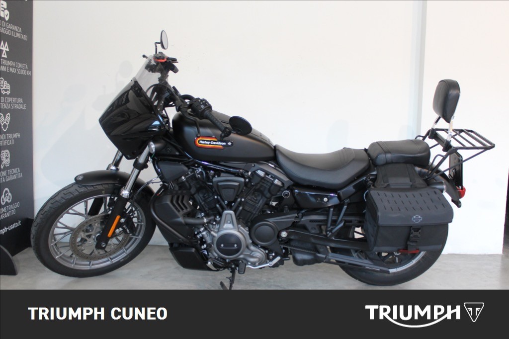 HARLEY-DAVIDSON 975 Nightster Special Vivid Black