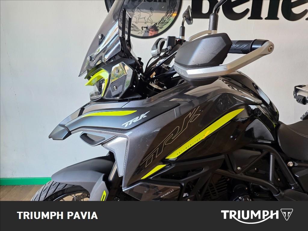 BENELLI TRK 702 X abs