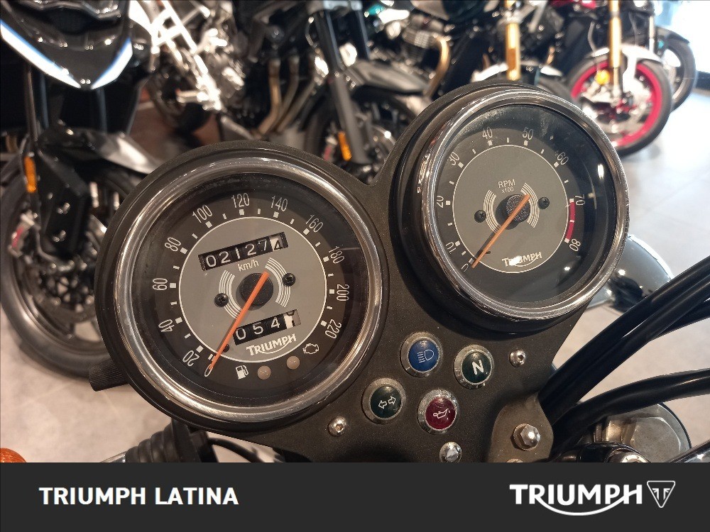 TRIUMPH Bonneville 865 T100 