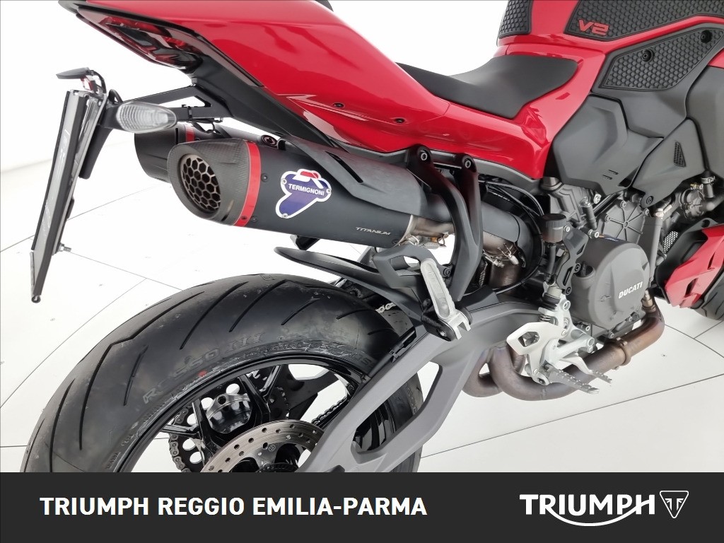 DUCATI Streetfighter V2 890 