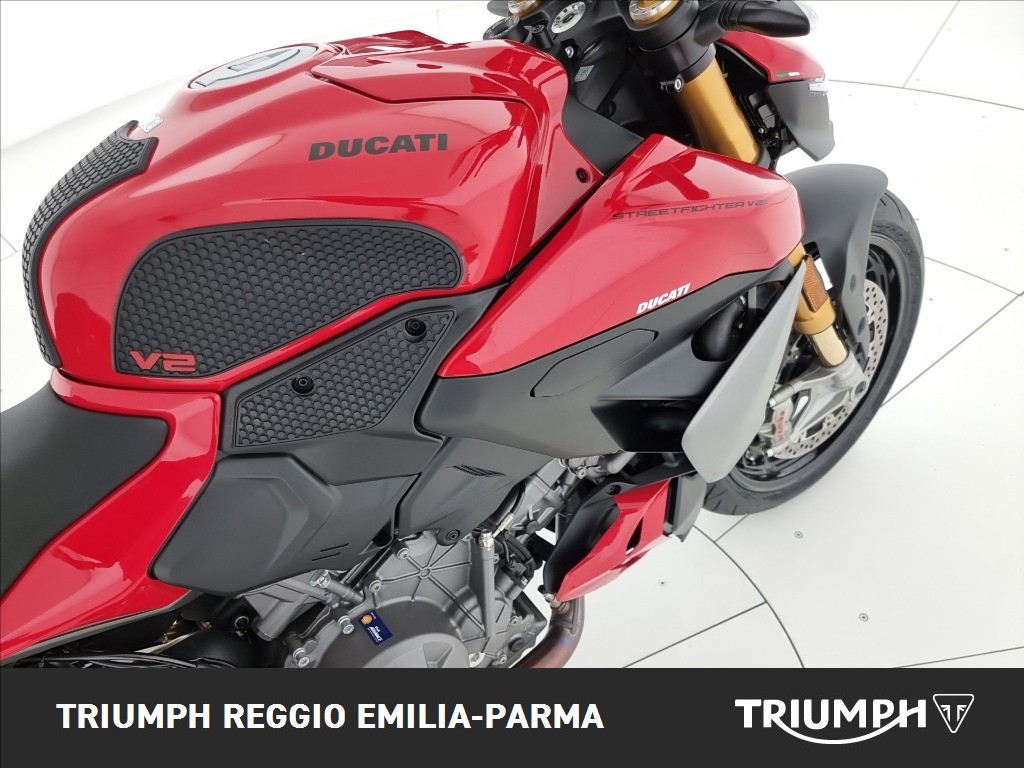 DUCATI Streetfighter V2 890 
