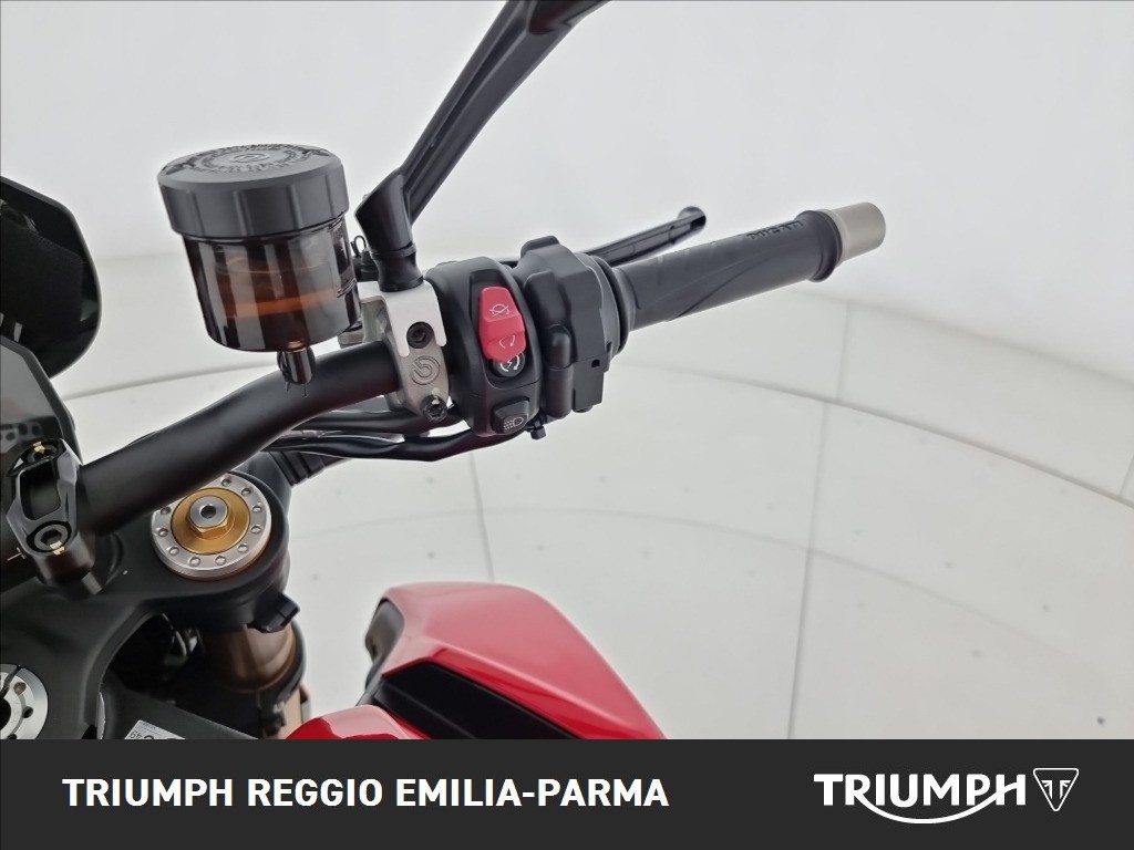 DUCATI Streetfighter V2 890 