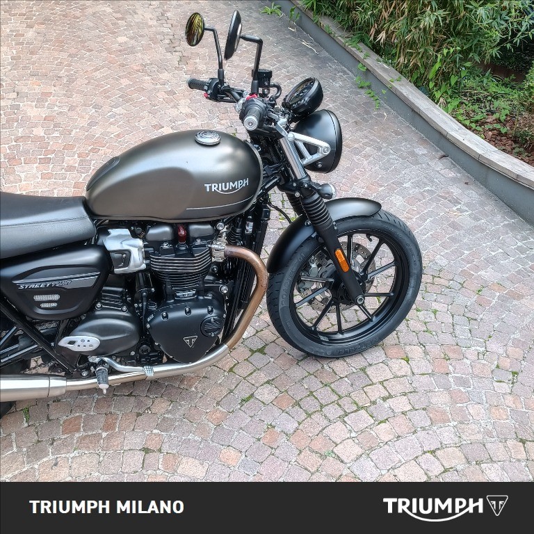 TRIUMPH Street Twin 900 