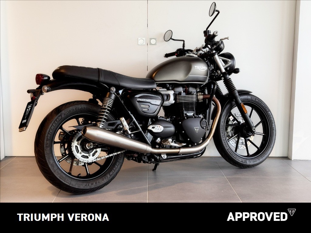 TRIUMPH Street Twin 900 