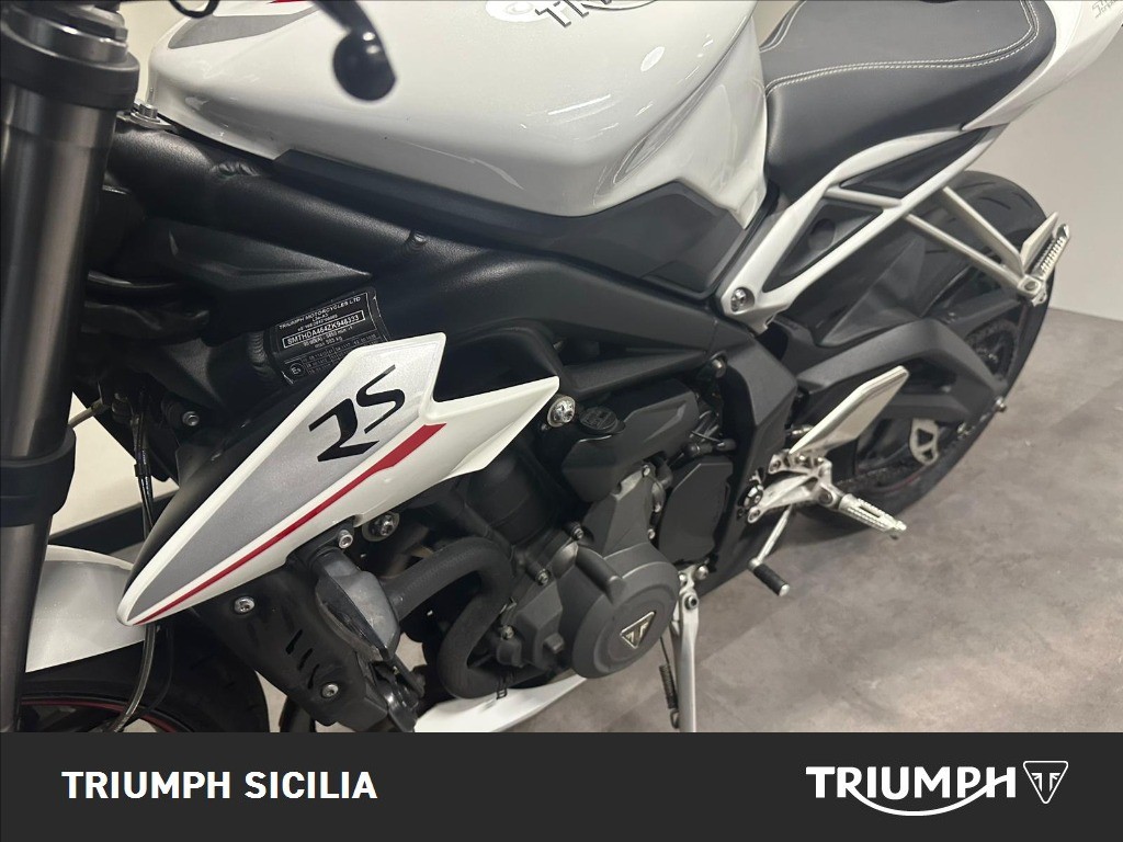 TRIUMPH Street Triple 765 RS