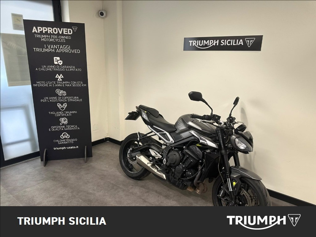 TRIUMPH Street Triple 765 R