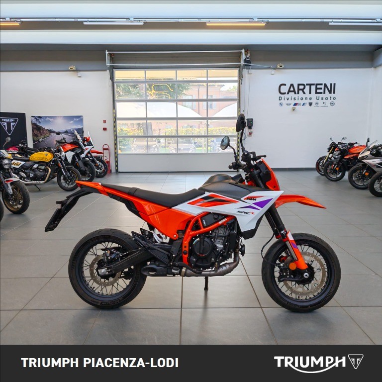 KTM 390 SMC -R