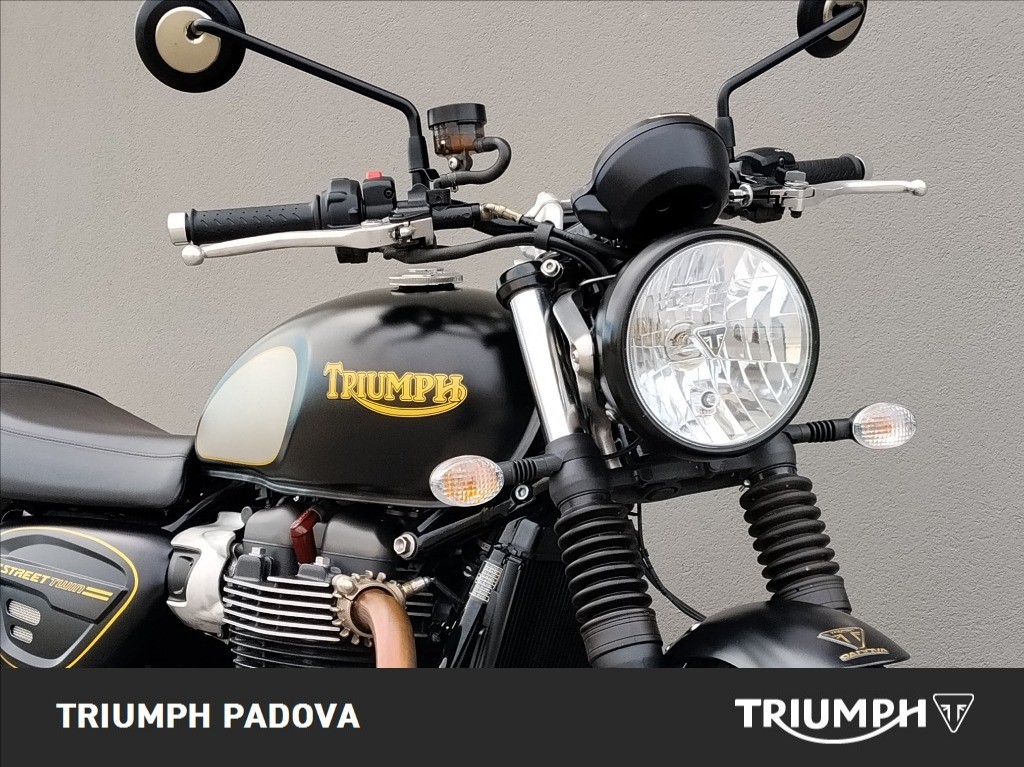 TRIUMPH Street Twin 900 Gold Line