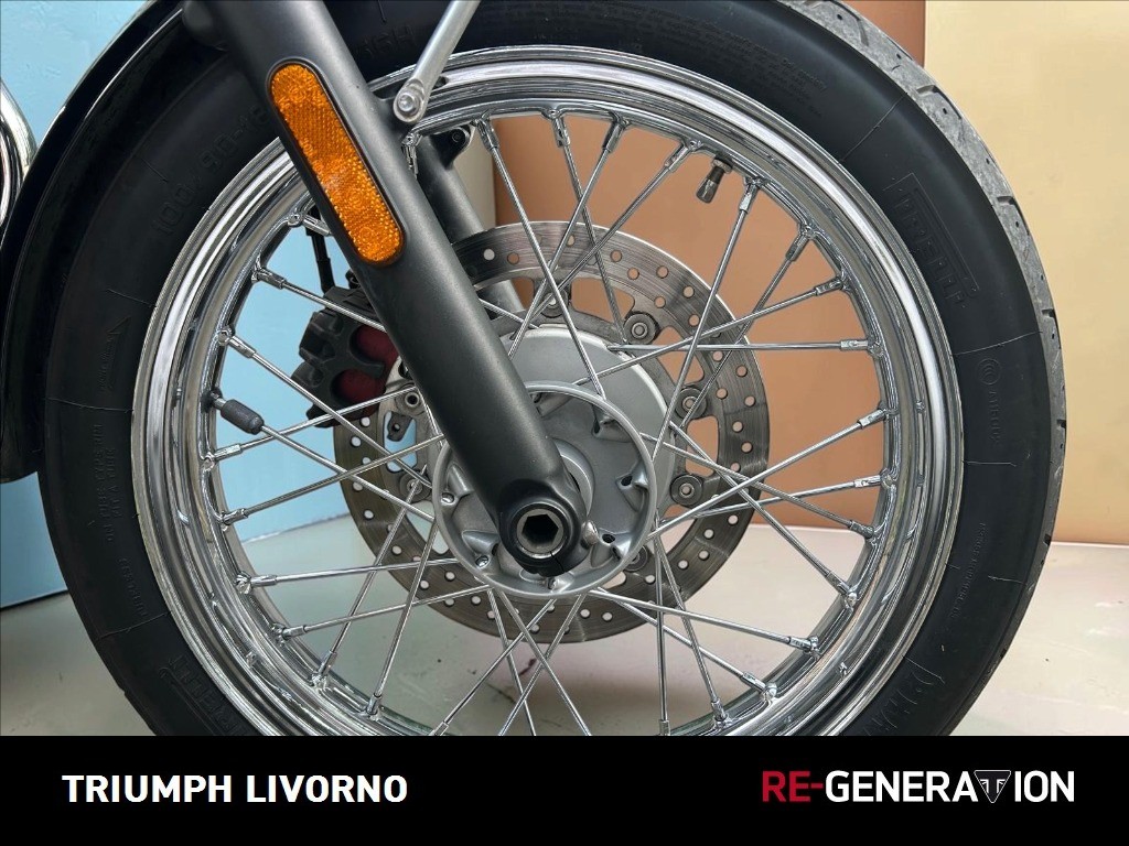 TRIUMPH Bonneville 900 T100 E5