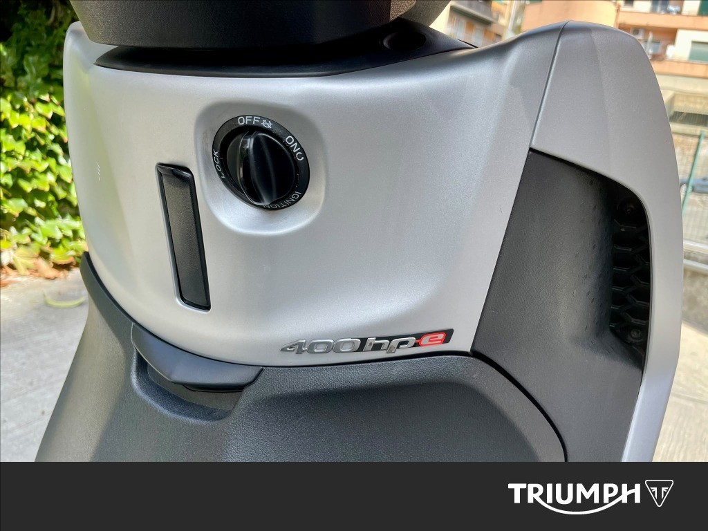 PIAGGIO Beverly 400 hpe S abs-asr