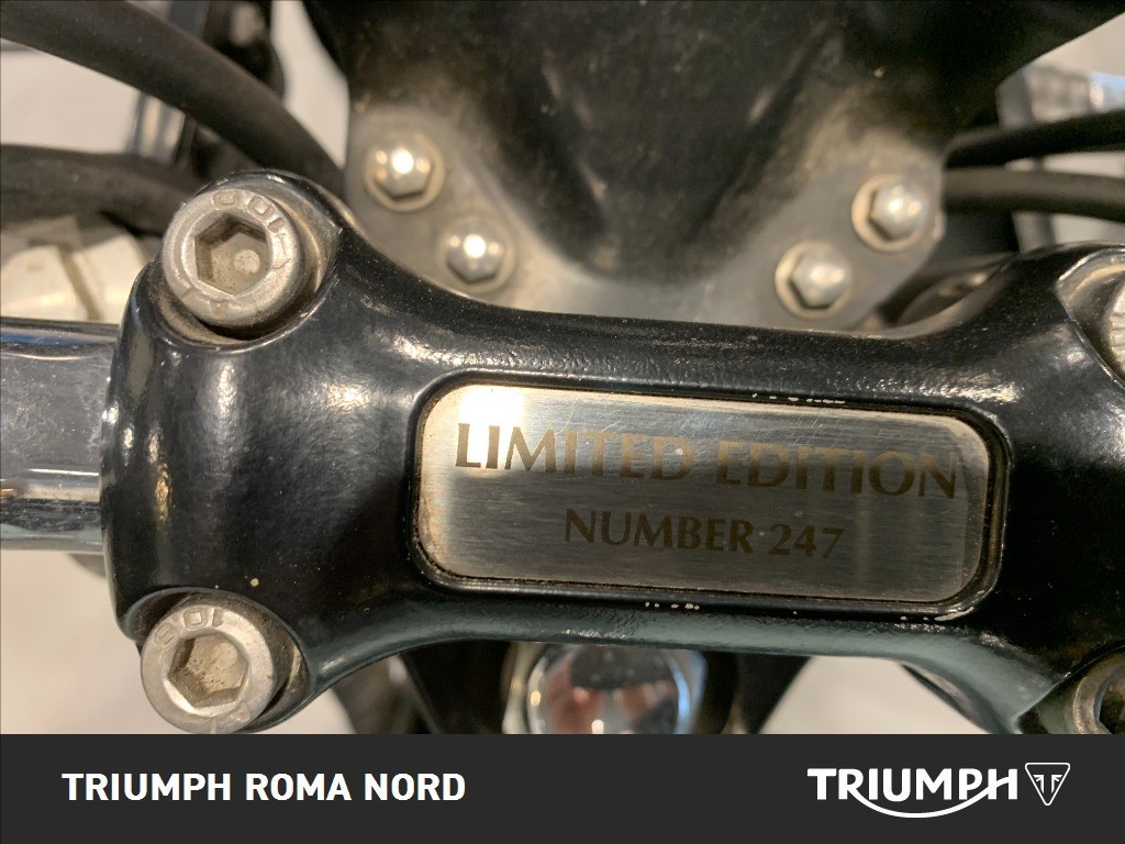 TRIUMPH Bonneville 865 