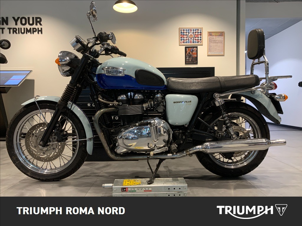 TRIUMPH Bonneville 865 