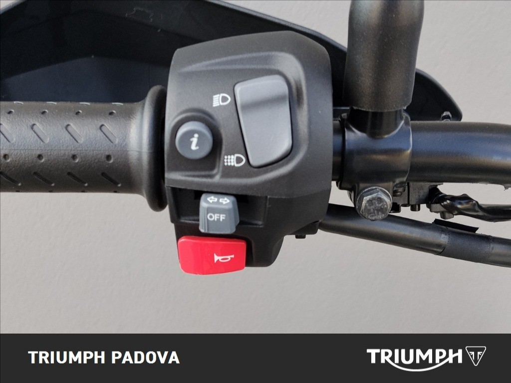 TRIUMPH Scrambler 400 X Abs