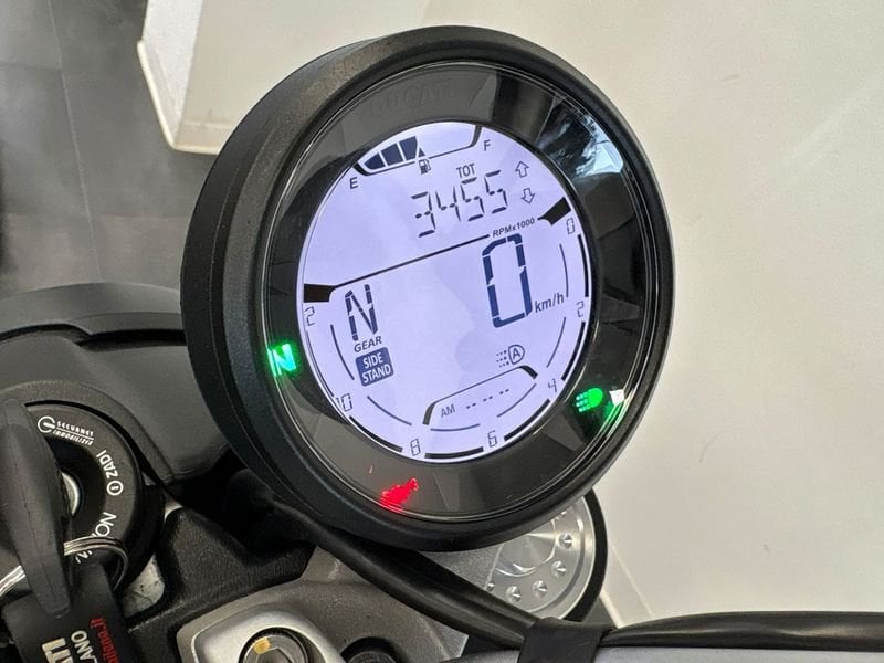 DUCATI Scrambler 800 Icon Dark