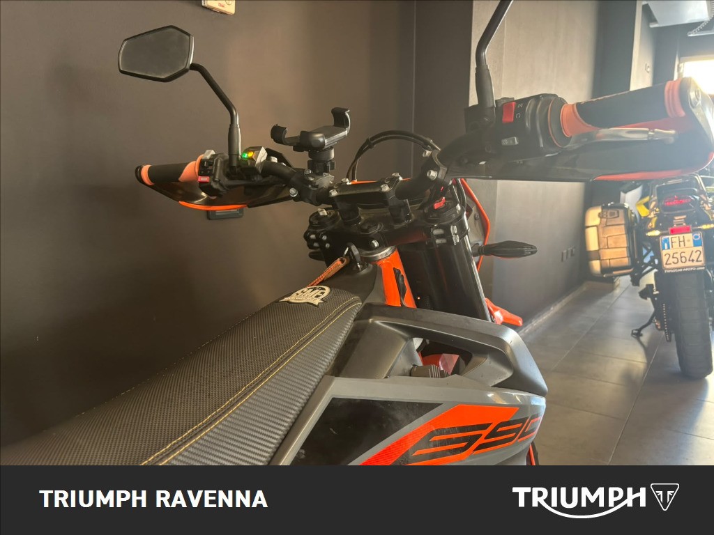 KTM 690 SMC -R