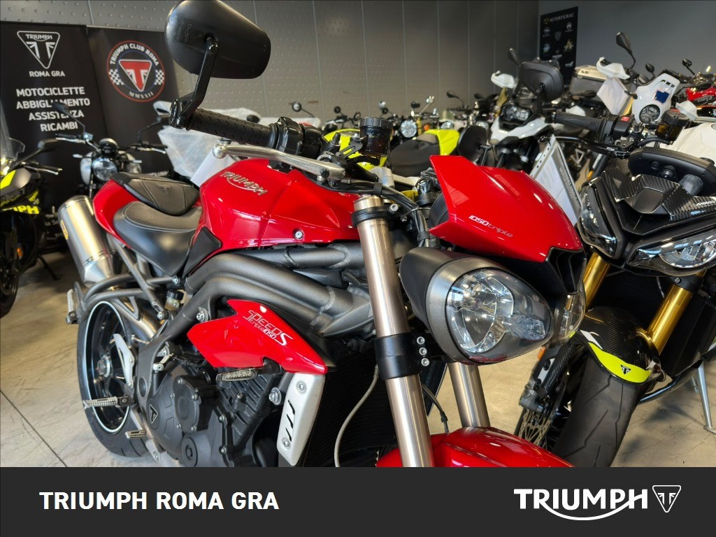 TRIUMPH Speed Triple 1050 S Abs